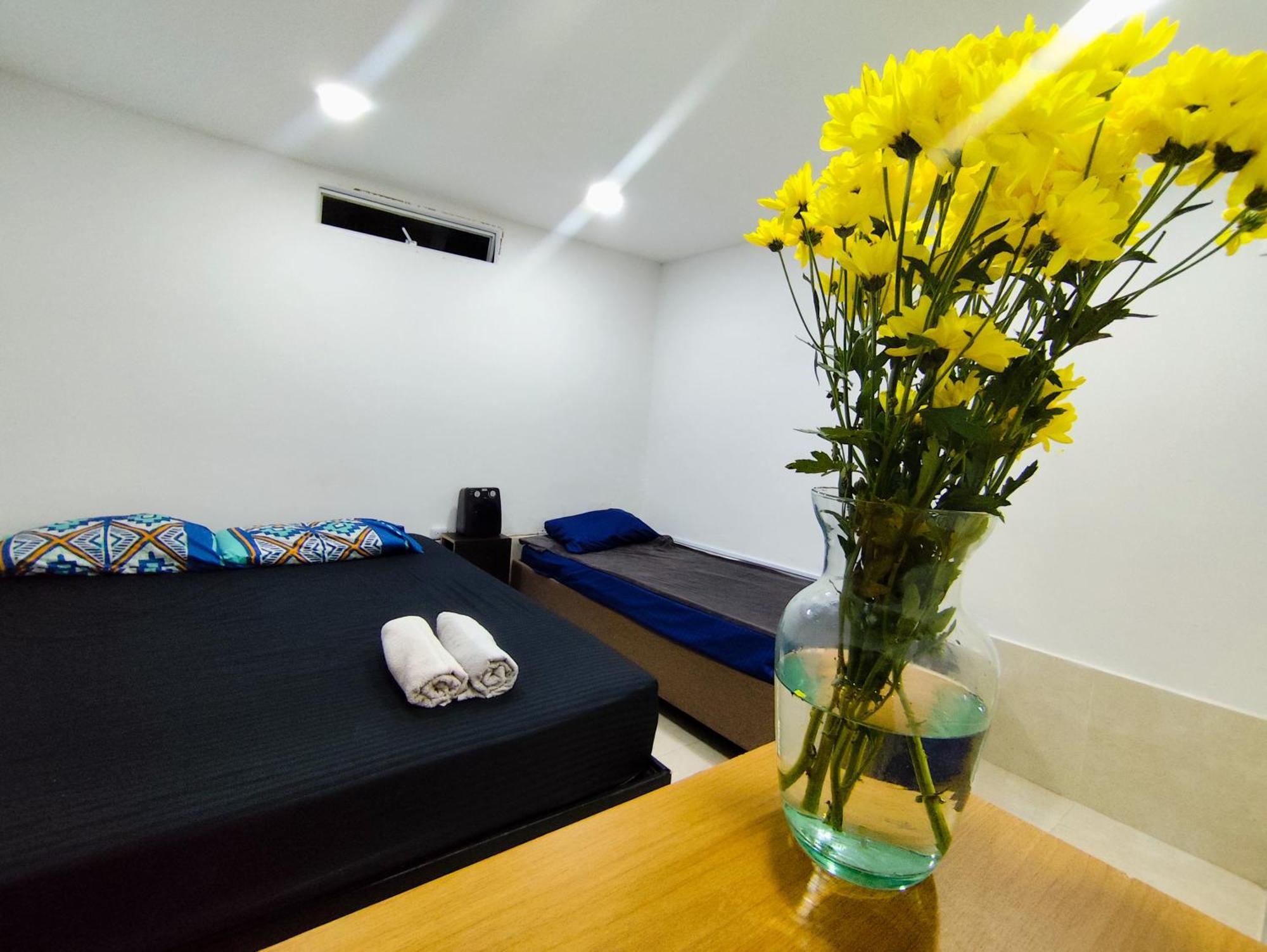 Mico Loco Casa Hostal โบโกตา ภายนอก รูปภาพ